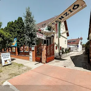 Pilóta Panzió , Szeged Magyarország